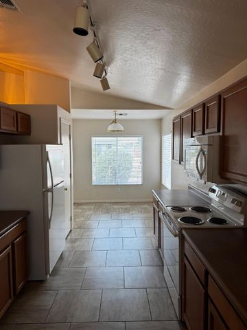 14613 N 154th Avenue, Surprise, AZ 85379