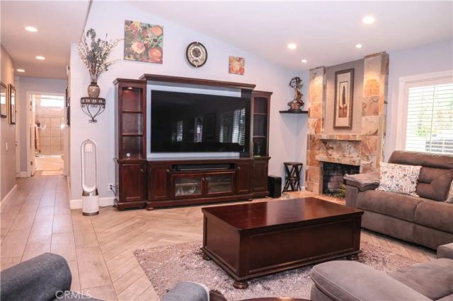 27711 Golondrina, Mission Viejo, CA 92692