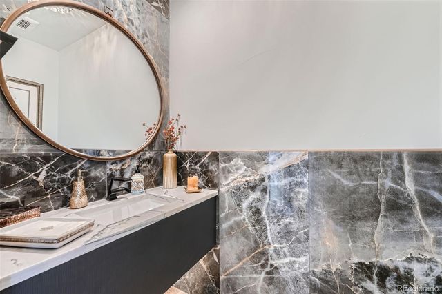 10689 Shadow Pines Road, Parker, CO 80138