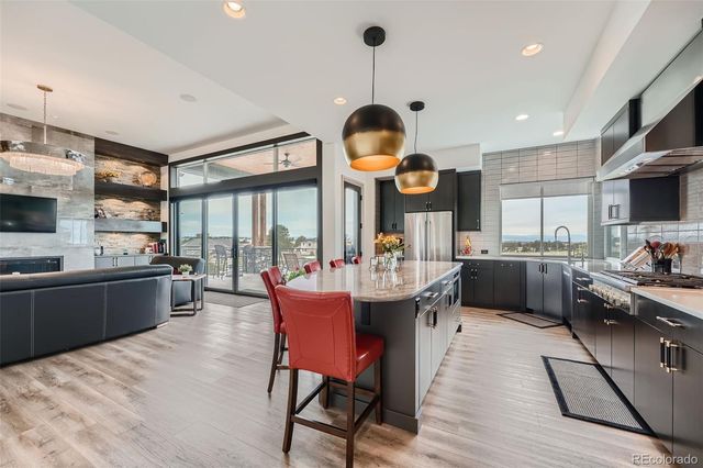 10689 Shadow Pines Road, Parker, CO 80138