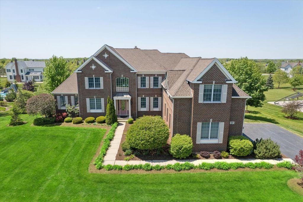 40 Wood Oaks Drive, South Barrington, IL 60010