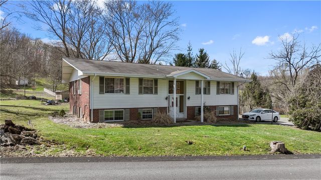 206 Downes Road, Hempfield Twp, PA 15601