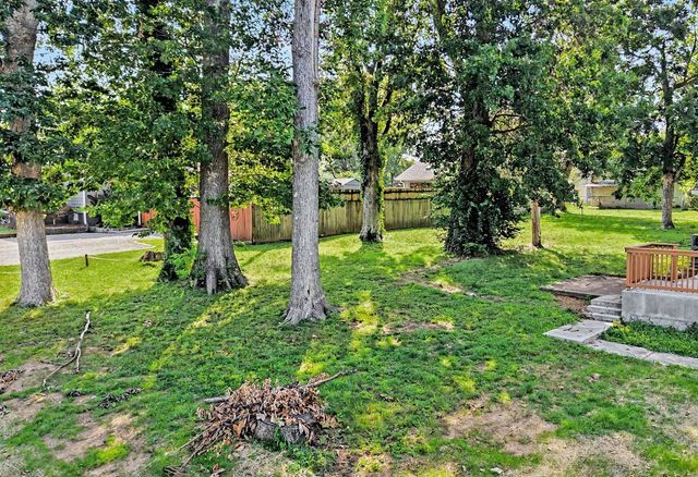 311 30th St, Old Hickory, TN 37138