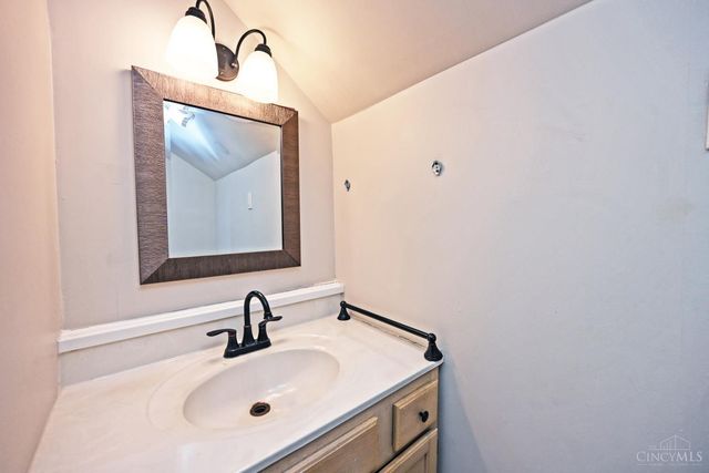 705 Osmond Avenue, Dayton, OH 45417
