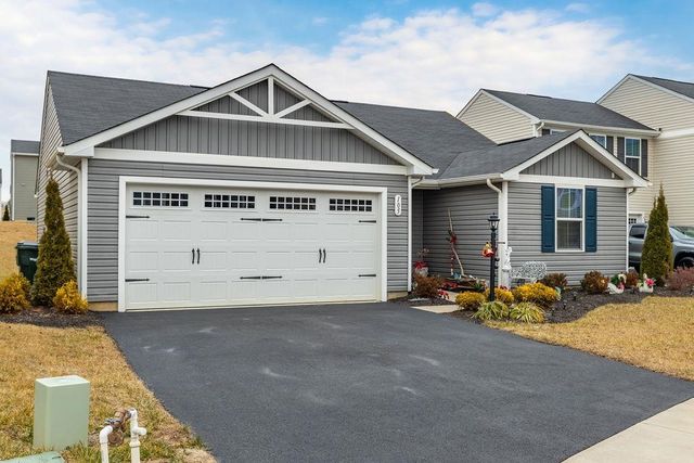 105 WHITE BIRCH RD, Waynesboro, VA 22980