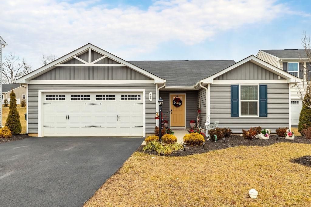 105 WHITE BIRCH RD, Waynesboro, VA 22980