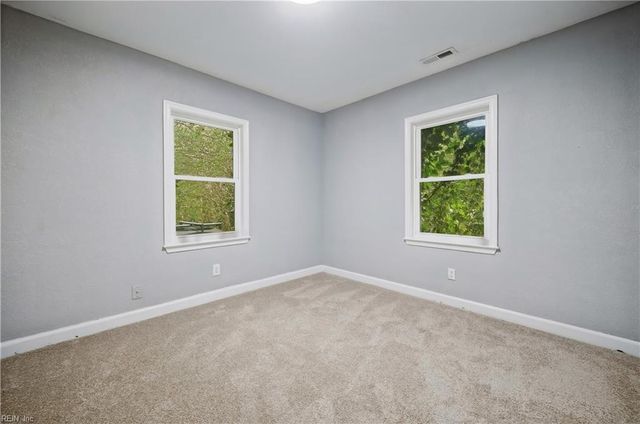 209 N Capital ST, Suffolk, VA 23434