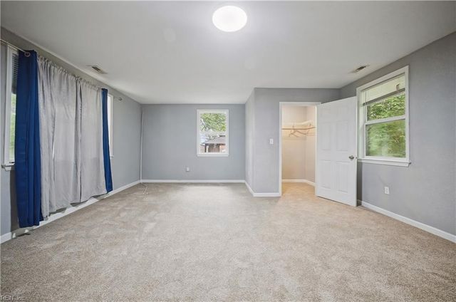 209 N Capital ST, Suffolk, VA 23434