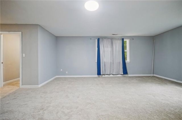 209 N Capital ST, Suffolk, VA 23434