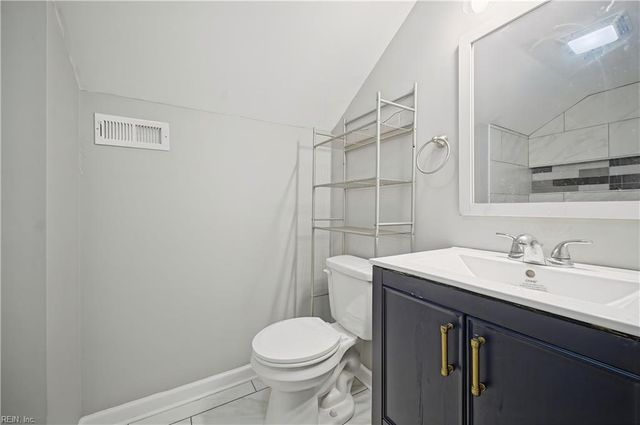 209 N Capital ST, Suffolk, VA 23434