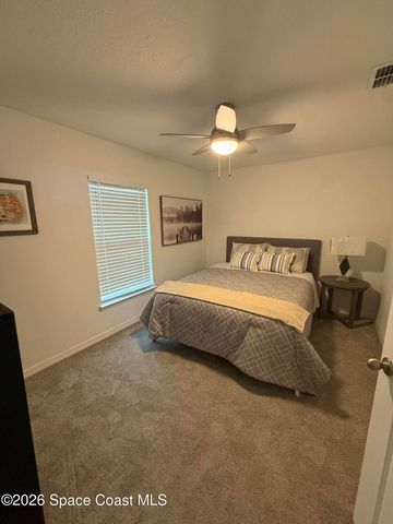 518 Santo Domingo Avenue SW, Palm Bay, FL 32908