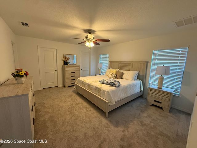 518 Santo Domingo Avenue SW, Palm Bay, FL 32908
