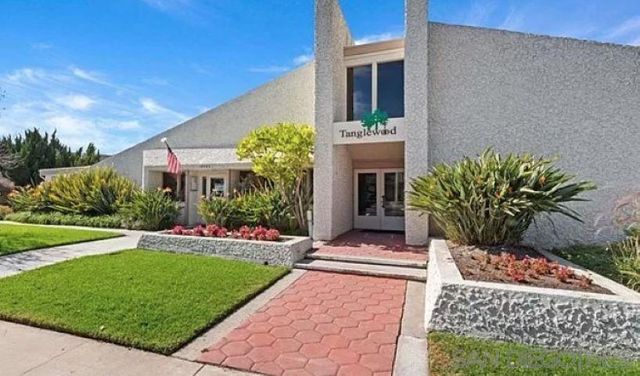 3201 VIA PESCADO, Carlsbad, CA 92010