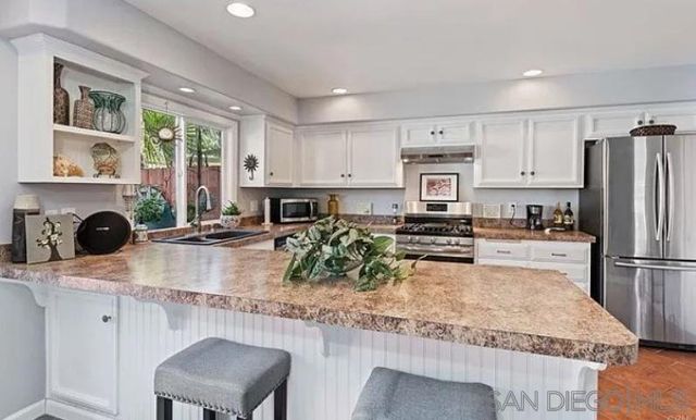 3201 VIA PESCADO, Carlsbad, CA 92010