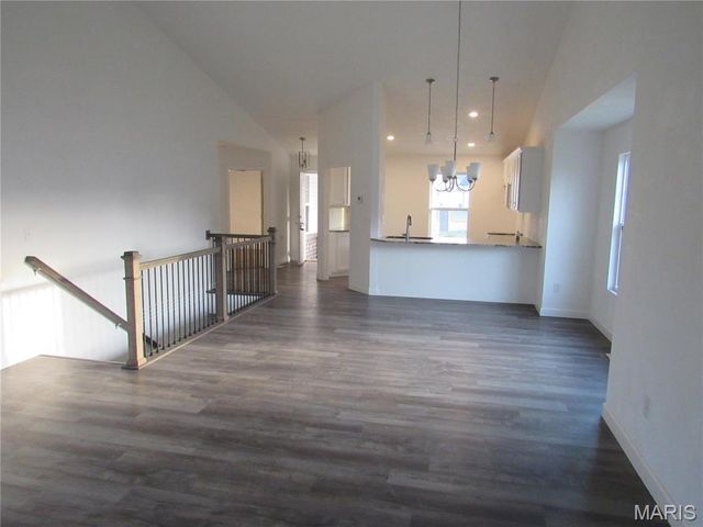 701 N Edison Street, Freeburg, IL 62243