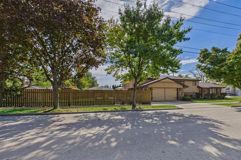 4501 Oak Avenue, Brookfield, IL 60513 — photo 2
