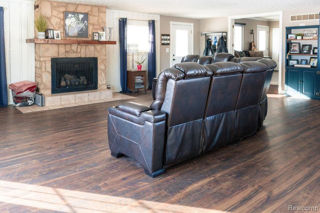 6715 Lierman Road, Imlay Township, MI 48444