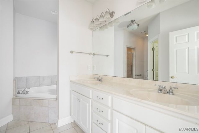 5540 Ash Grove Circle, Montgomery, AL 36116