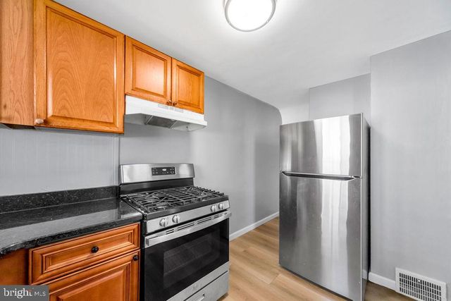 7247 GLENTHORNE RD, Upper Darby, PA 19082