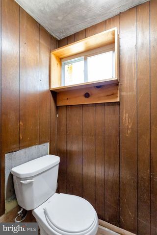 7247 GLENTHORNE RD, Upper Darby, PA 19082