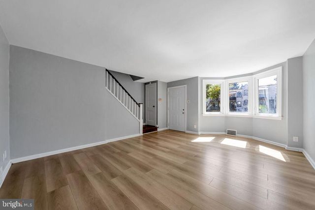 7247 GLENTHORNE RD, Upper Darby, PA 19082