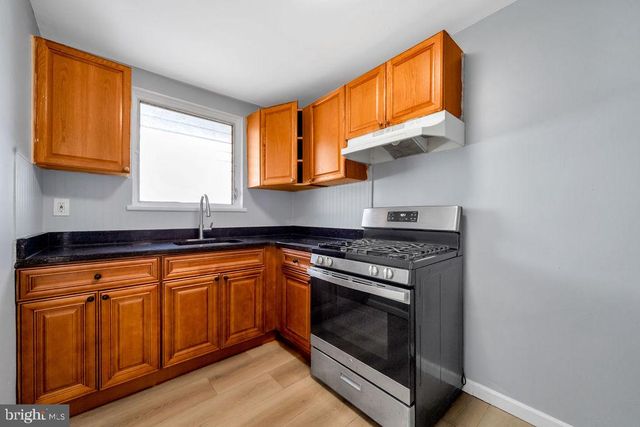 7247 GLENTHORNE RD, Upper Darby, PA 19082