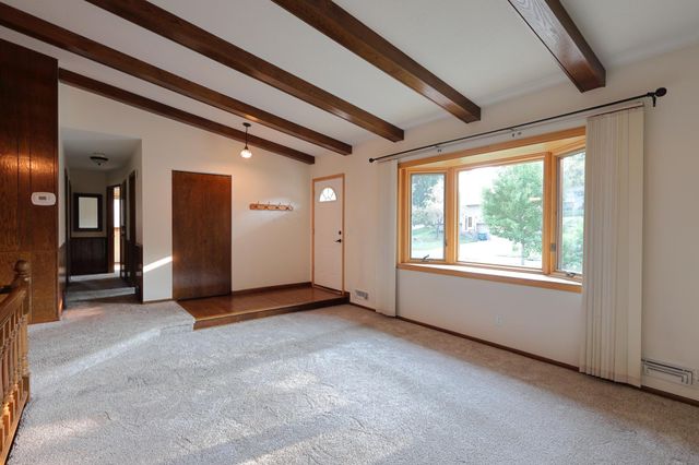 67 13th Avenue SW, New Brighton, MN 55112