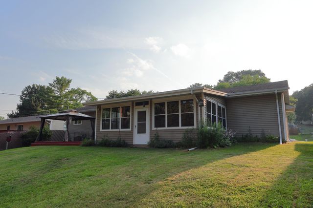 67 13th Avenue SW, New Brighton, MN 55112