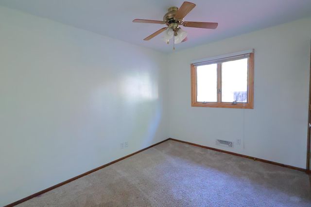 67 13th Avenue SW, New Brighton, MN 55112