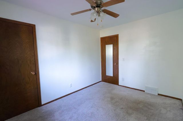 67 13th Avenue SW, New Brighton, MN 55112