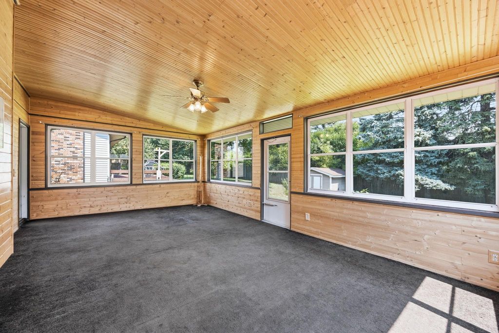 67 13th Avenue SW, New Brighton, MN 55112 — photo 5