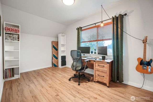 1025 S Donovan Street, Seattle, WA 98108