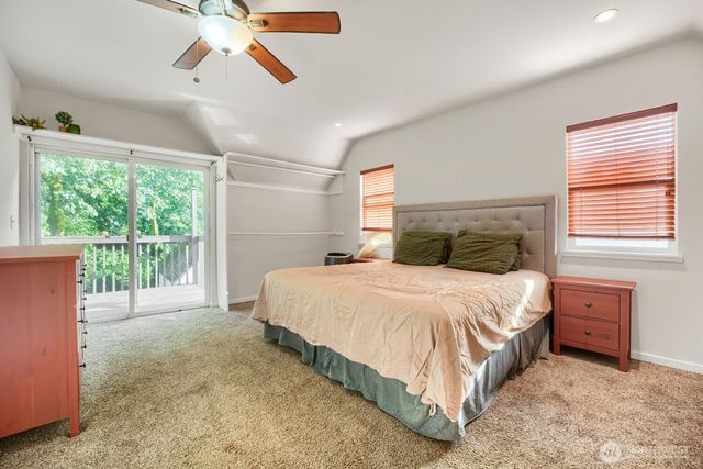 1025 S Donovan Street, Seattle, WA 98108