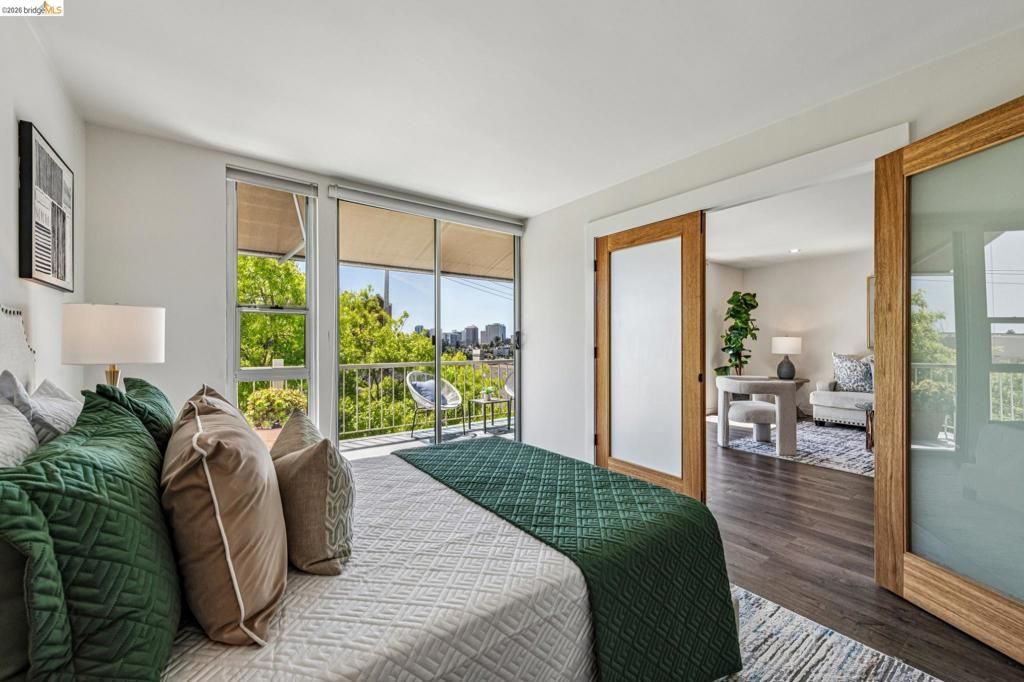 Image 17 of property listing at 811 York St 315, Oakland, CA 94610