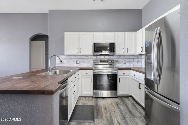 435 N 168TH Drive, Goodyear, AZ 85338