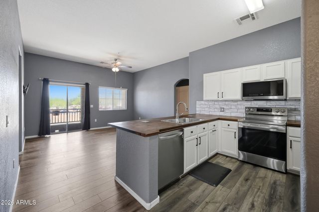 435 N 168TH Drive, Goodyear, AZ 85338