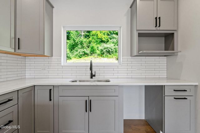 11 Footpath Way, Lake George, NY 12845