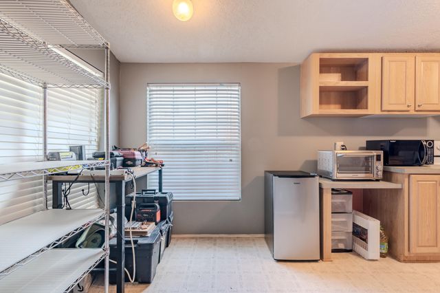 2552 Thorn Oak Drive SPC 9, Medford, OR 97501