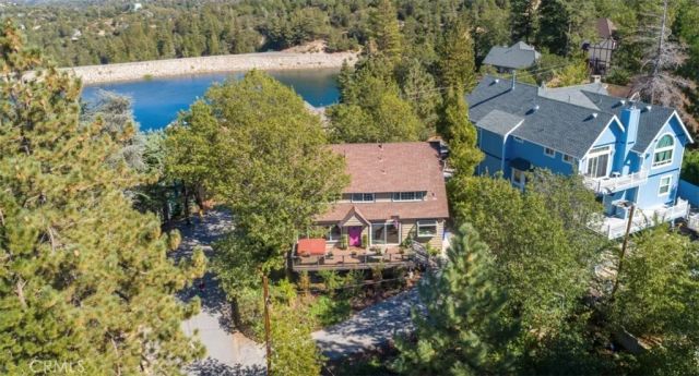 514 Emerald Drive, Lake Arrowhead, CA 92352