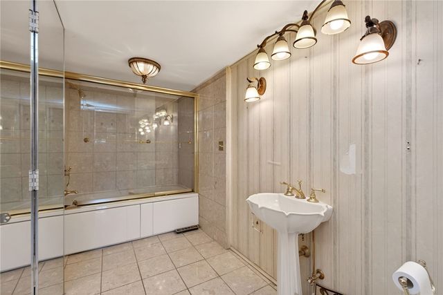 5401 Landau Drive 13, Kettering, OH 45429