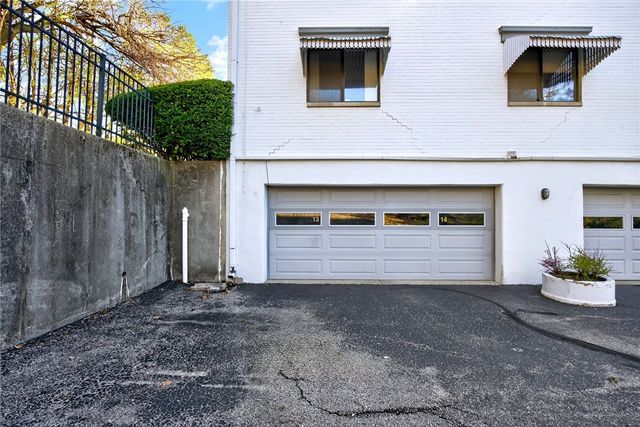 5401 Landau Drive 13, Kettering, OH 45429