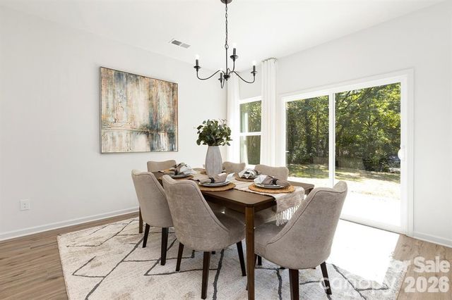 443 Dawn Circle, Charlotte, NC 28213