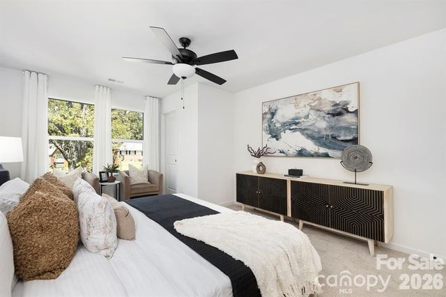 443 Dawn Circle, Charlotte, NC 28213