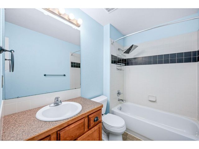 1245 W 50th St, Loveland, CO 80538