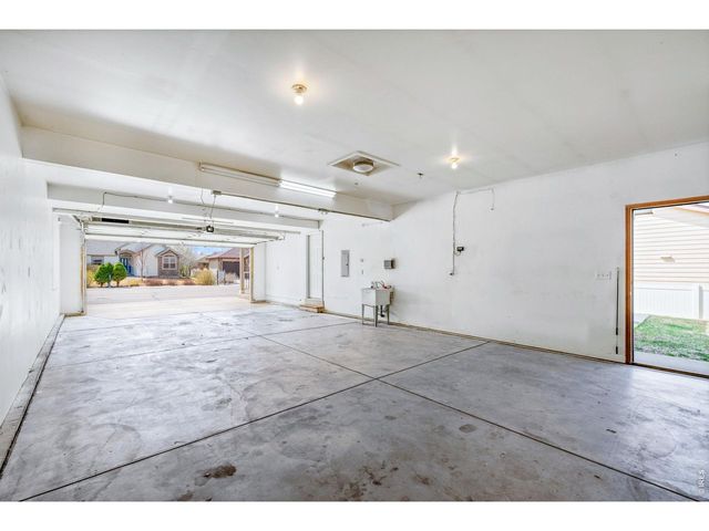 1245 W 50th St, Loveland, CO 80538