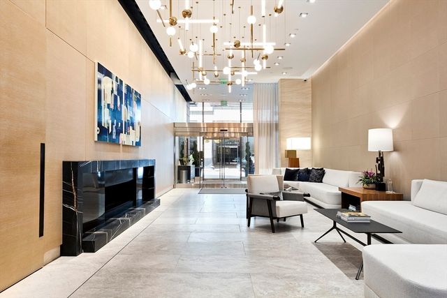 2 Avery 25G, Boston, MA 02111