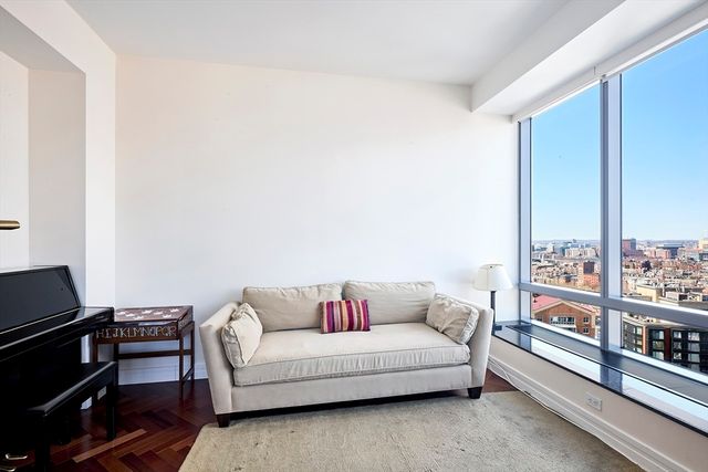 2 Avery 25G, Boston, MA 02111