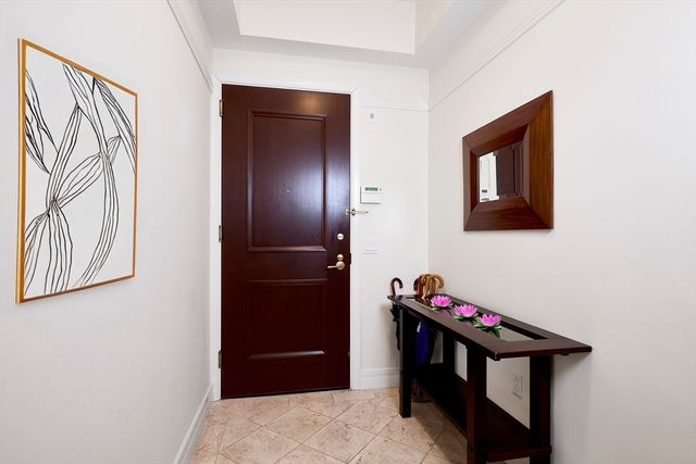 2 Avery 25G, Boston, MA 02111