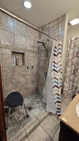 201 Walton Ave, Lafayette, TN 37083