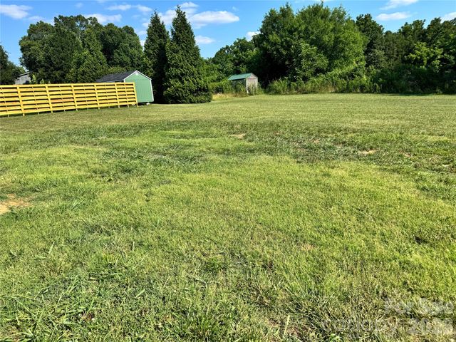 113 Cheval Trail, Cleveland, NC 27013